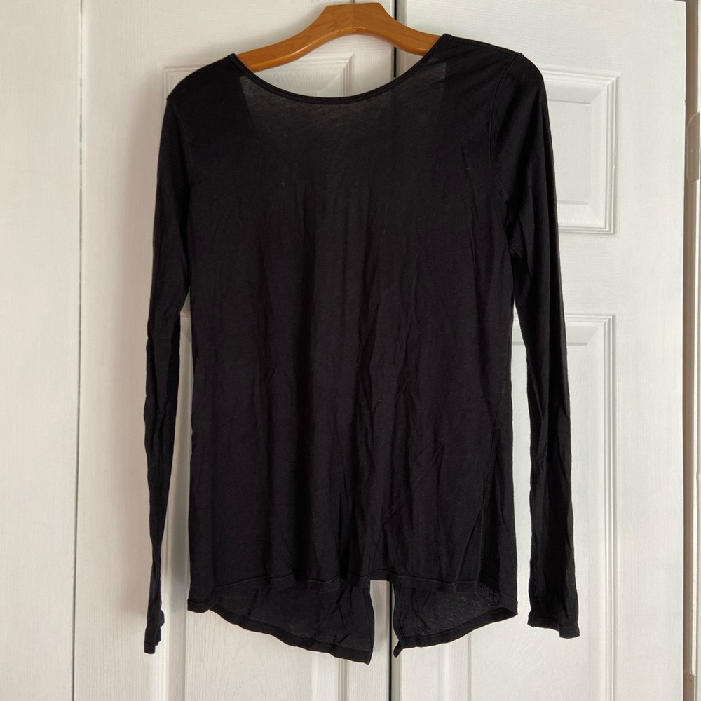 Lululemon Long Sleeve Tee with Back Opening